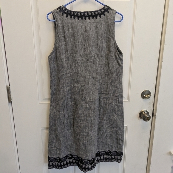 Roberta Roller Rabbit Linen Embroidered Dress - Picture 6 of 6